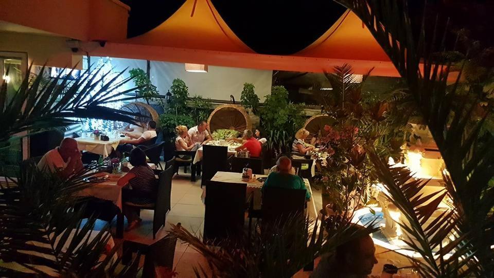 Family Hotel Gogov Sinemorec Zewnętrze zdjęcie