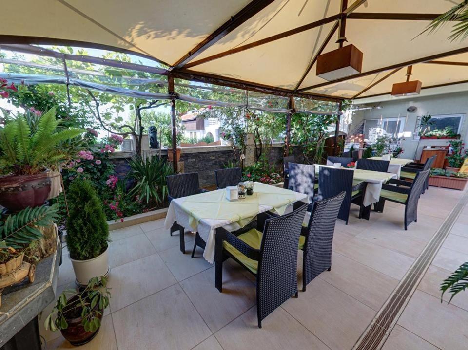 Family Hotel Gogov Sinemorec Zewnętrze zdjęcie